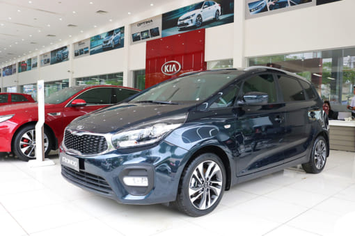 KIA RONDO STANDARD MT 2019